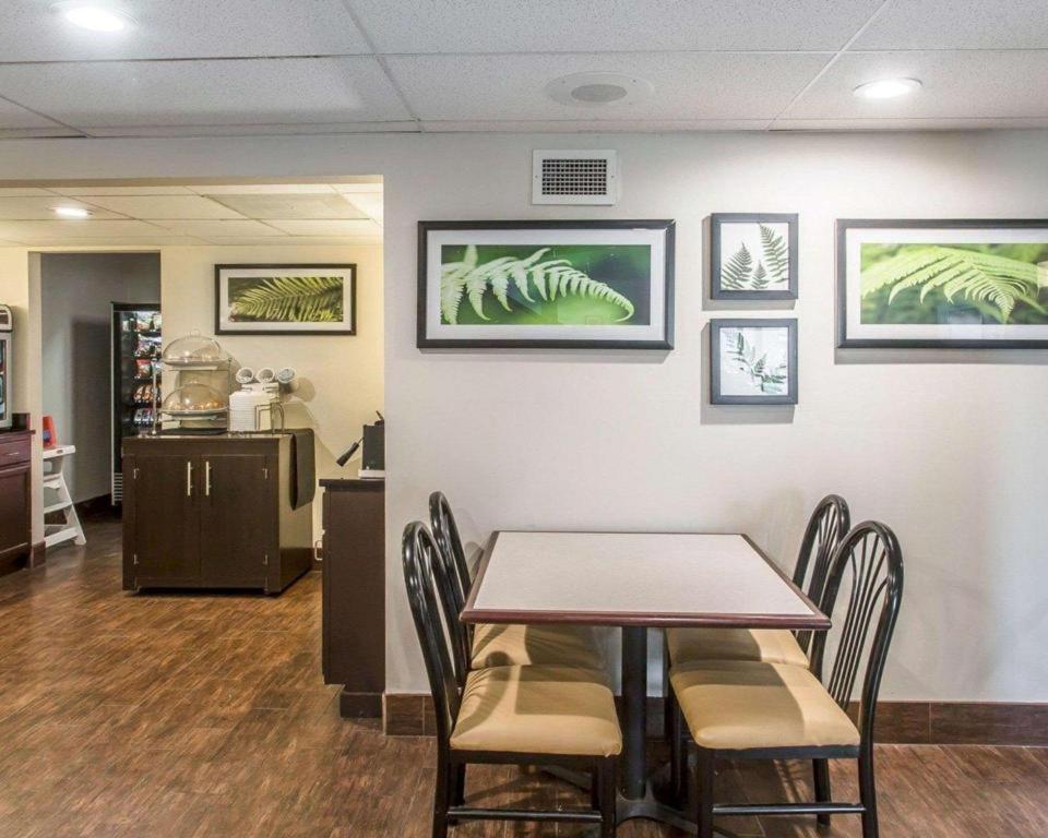 Rodeway Inn Powell Ngoại thất bức ảnh